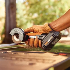 WORX 20V Mini Cutter With Power Share Battery, 3-in -Coleman Sales Store 3 20v worx mini cutter f6e7dcee f58e 4048 bf32 1c69d6e9ebf3