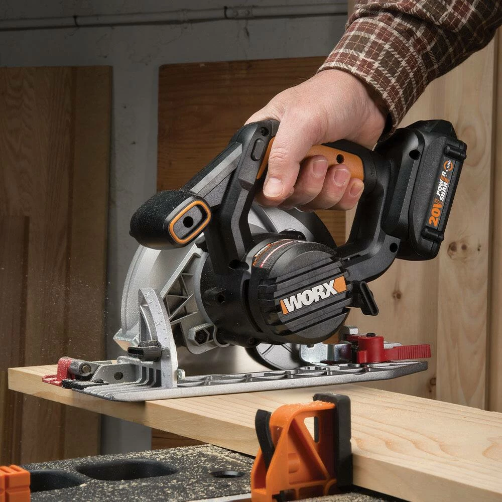 WORX 20V ExacTrack Circular Saw, 6-1/2-in (Tool Only) 4 WORX 20V ExacTrack Circular Saw, 6-1/2-in (Tool Only) - Image 4
